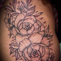 Mario Padilla - Flower Thigh Piece